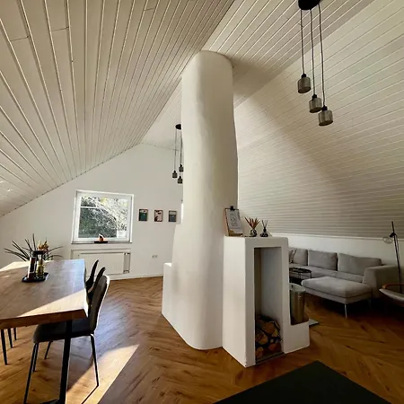 Ruhiges Lay-haus In Der Vulkaneifel, Bis Zu 7 Personen Mit Terrasse, Garten Und Kamin * Strohn